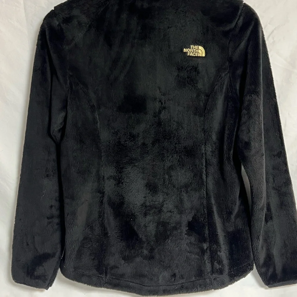 The North Face Women’s Black Osito Fleece Jacket with Gold Logo - Picture 6 of 7